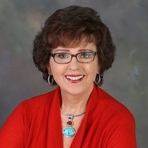 Meet your Posher, Patricia